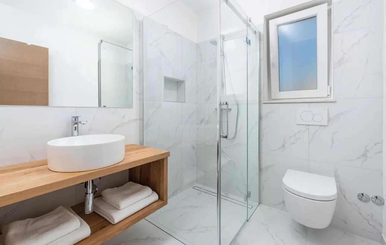 Villa An With Private Pool Umag Croatia