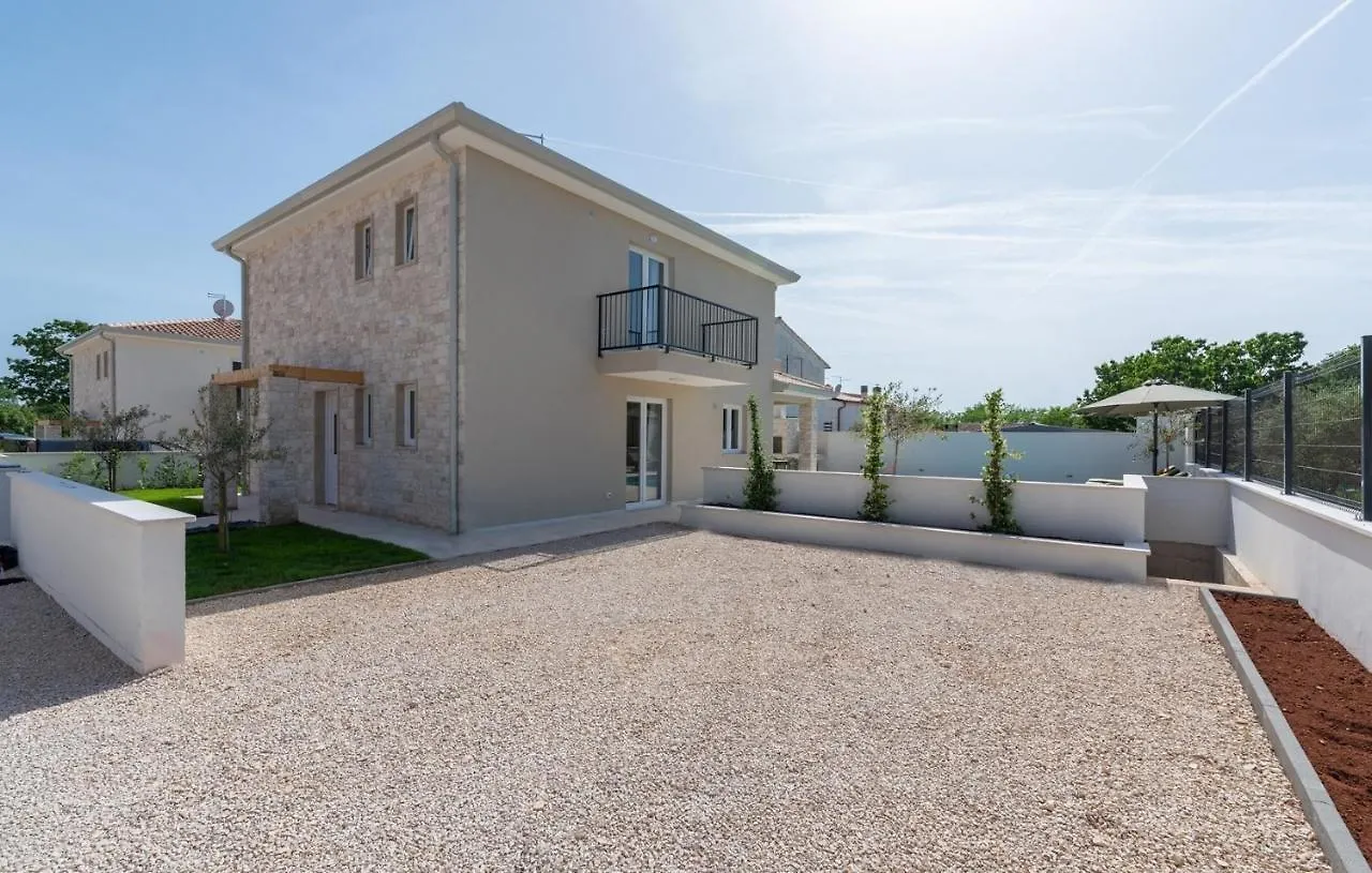 Villa An With Private Pool Umag Croatia