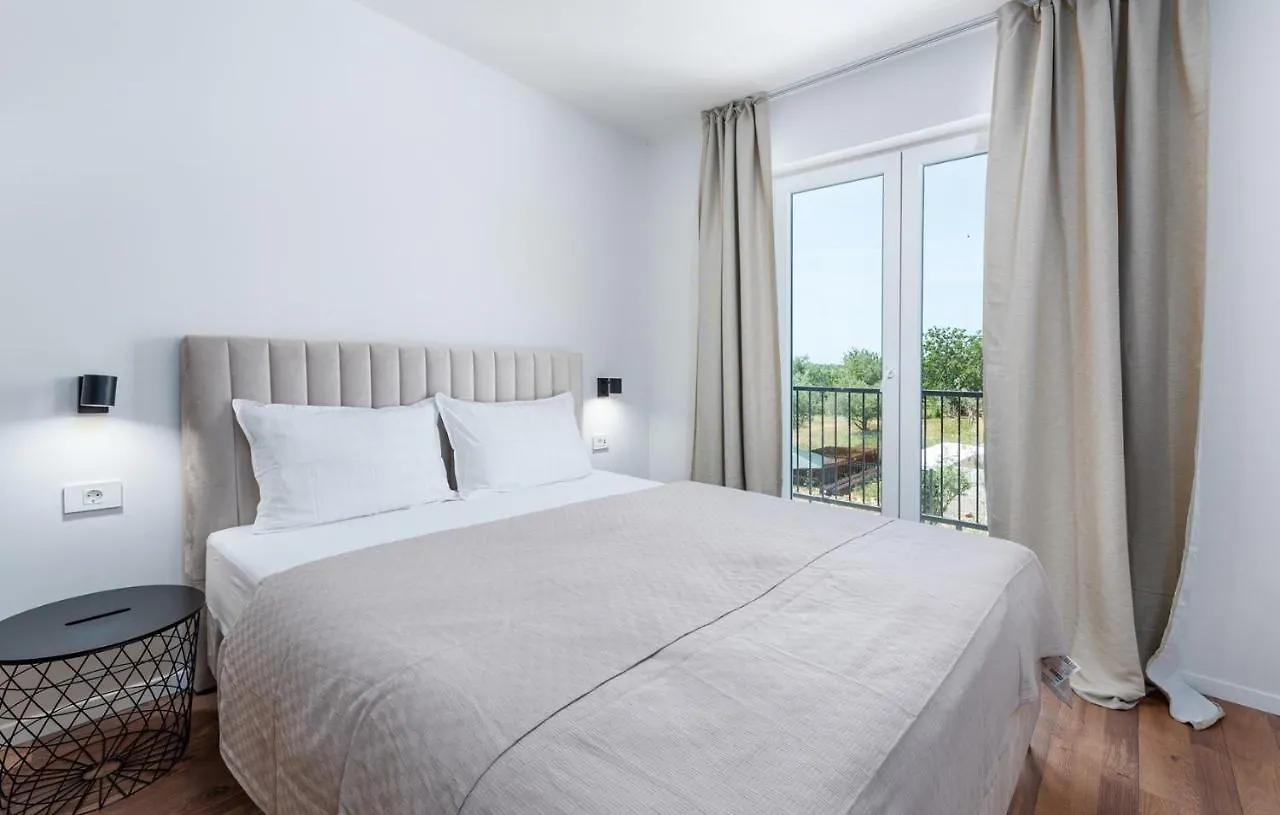 Villa An With Private Pool Umag